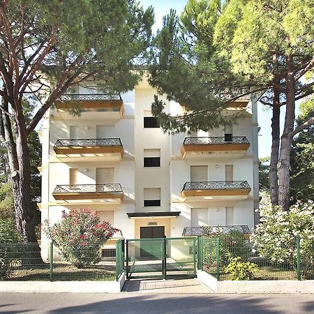 Apartmán Residenza Ibsen Lignano Sabbiadoro Pokoj fotografie