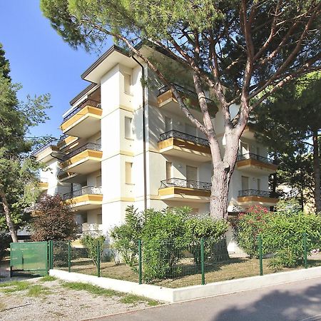 Apartmán Residenza Ibsen Lignano Sabbiadoro Exteriér fotografie