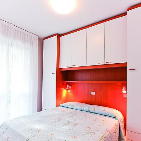 Apartmán Residenza Ibsen Lignano Sabbiadoro Pokoj fotografie